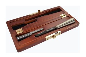 ReedGeek Large Carrying Case